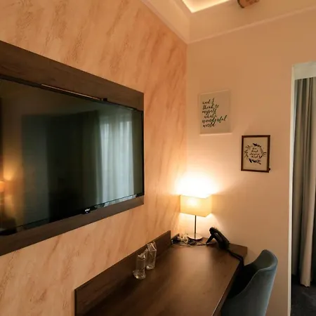 Hotel Elements *
