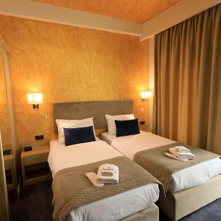 Hotel Elements
